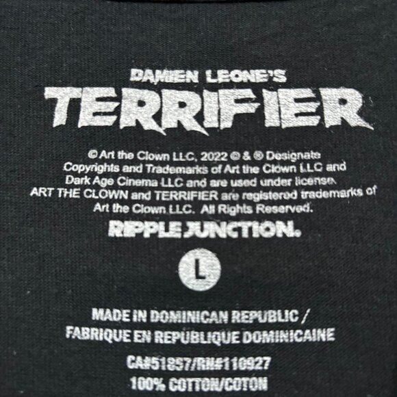 Art the Clown Bloody Scenes Terrifier T-Shirt Size Large - Picture 4 of 4